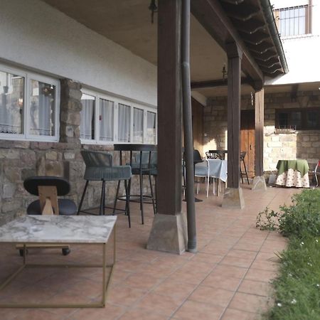 Posada La Estela De Barros Corrales De Buelna Buitenkant foto